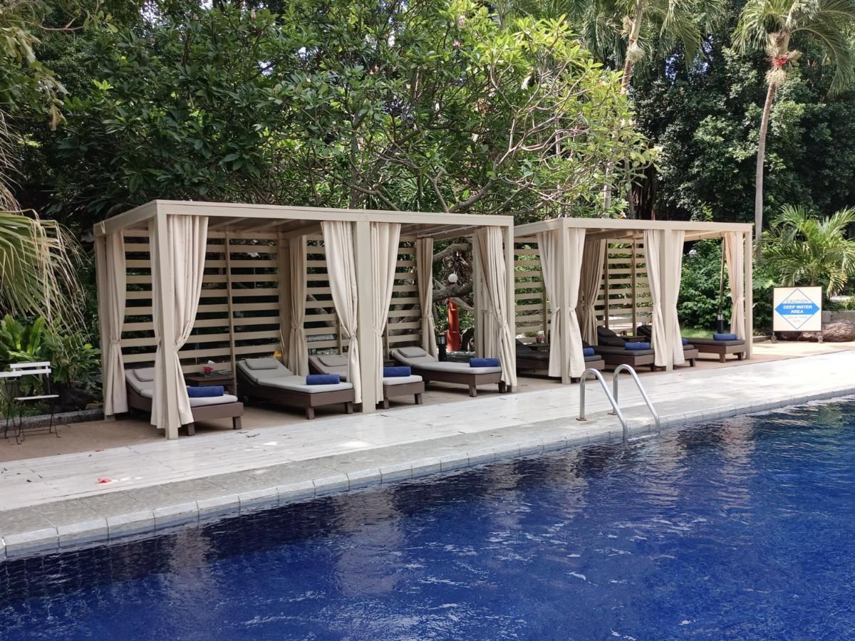 Let'S Hyde Pattaya Resort & Villas - Pool Cabanas Exterior foto